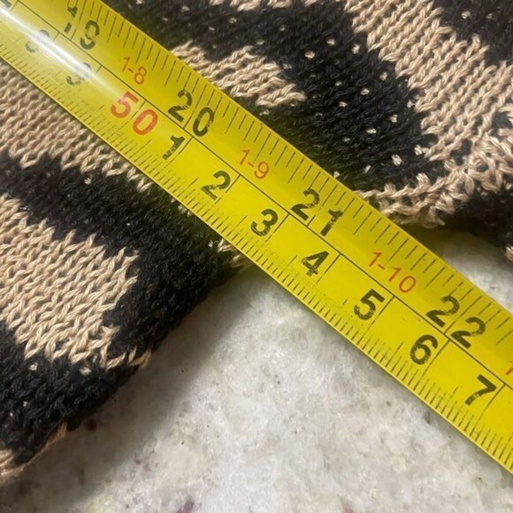 Women’s La Mode size medium leopard sweater 3/4‎ sleeve - Picture 4 of 6
